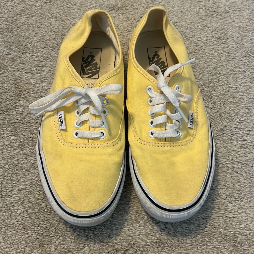 US Women Size 9 Pastel Yellow Vans